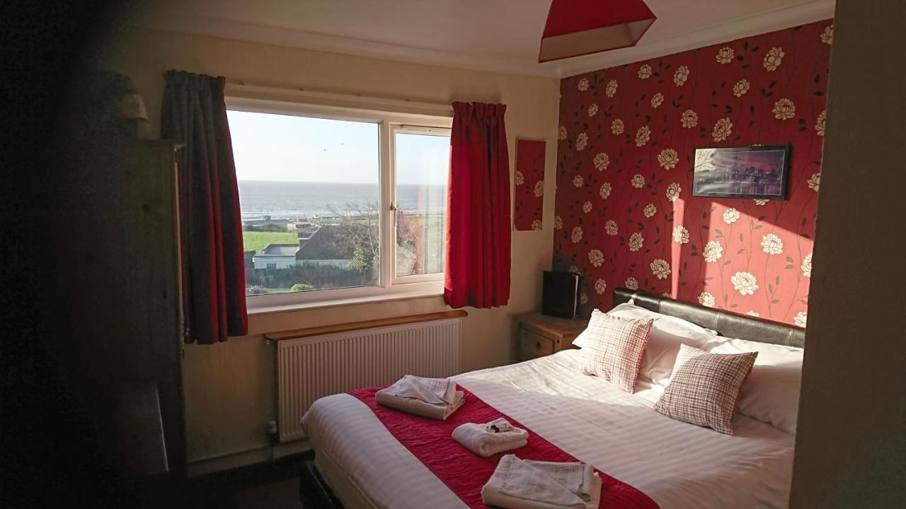 Sandown Manor Luaran gambar